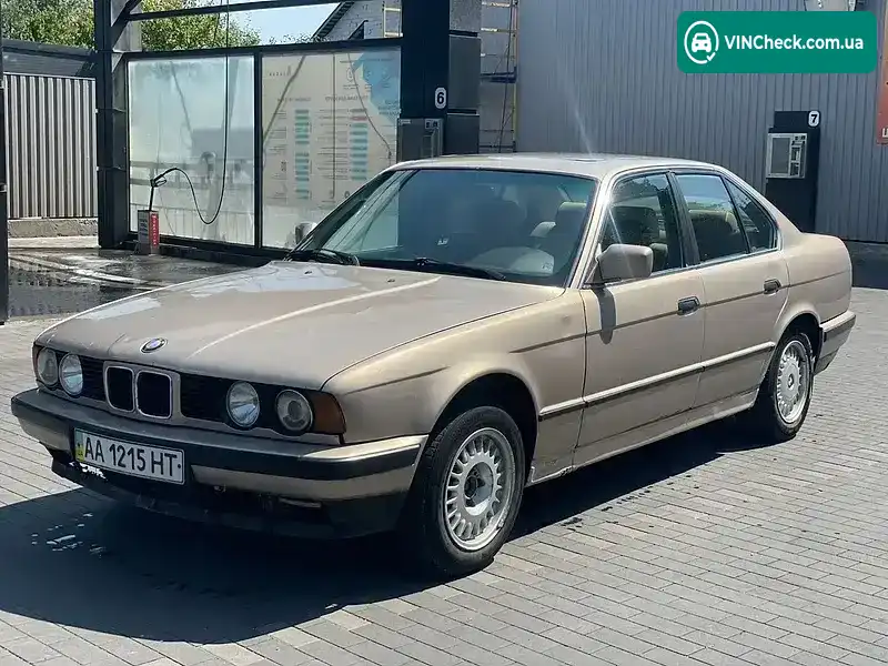 BMW 5 Series 1990, фото з оголошення 1 з 12, VIN WBAHB11080BB15922