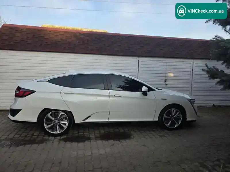 Honda Clarity 2020, фото з оголошення 2 з 14, VIN JHMZC5F11MC001558
