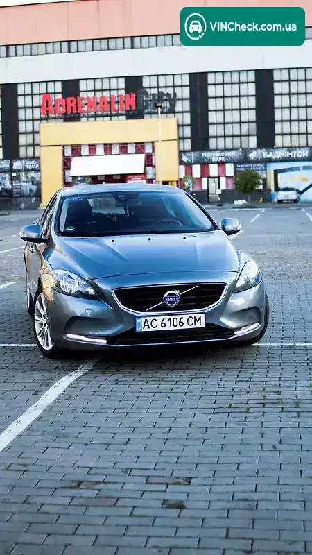 Volvo V40 2014, фото з оголошення 1 з 20, VIN YV1MV8481F2191957