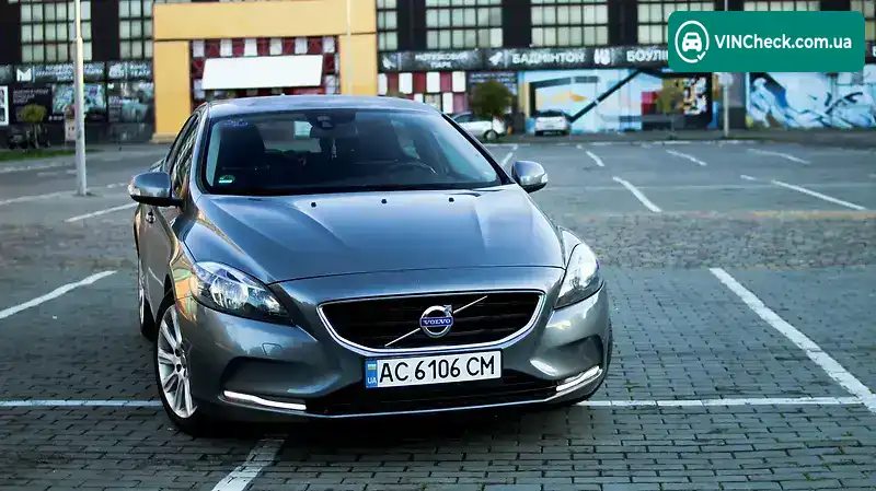 Volvo V40 2014, фото з оголошення 2 з 20, VIN YV1MV8481F2191957