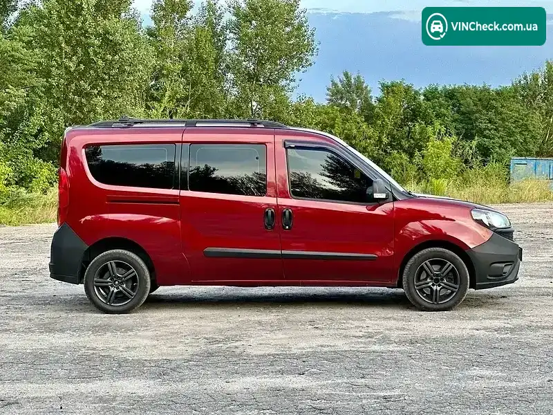 Fiat Doblo 2019, фото з оголошення 2 з 20, VIN ZFA26300006P17922