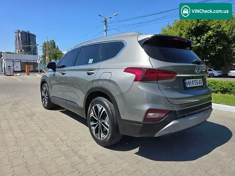 Hyundai Santa FE 2018, фото з оголошення 2 з 20, VIN KMHS281BDKU010759