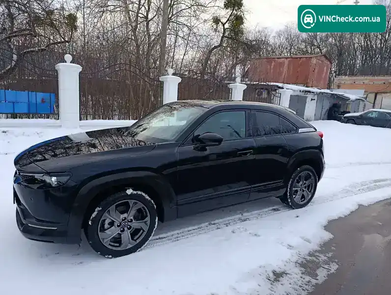 Mazda MX-30 2020, фото з оголошення 2 з 21, VIN JMZDR1WBJ00104010
