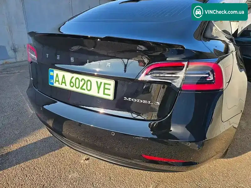 Tesla Model 3 2020, фото з оголошення 2 з 18, VIN 5YJ3E1EA4LF745491