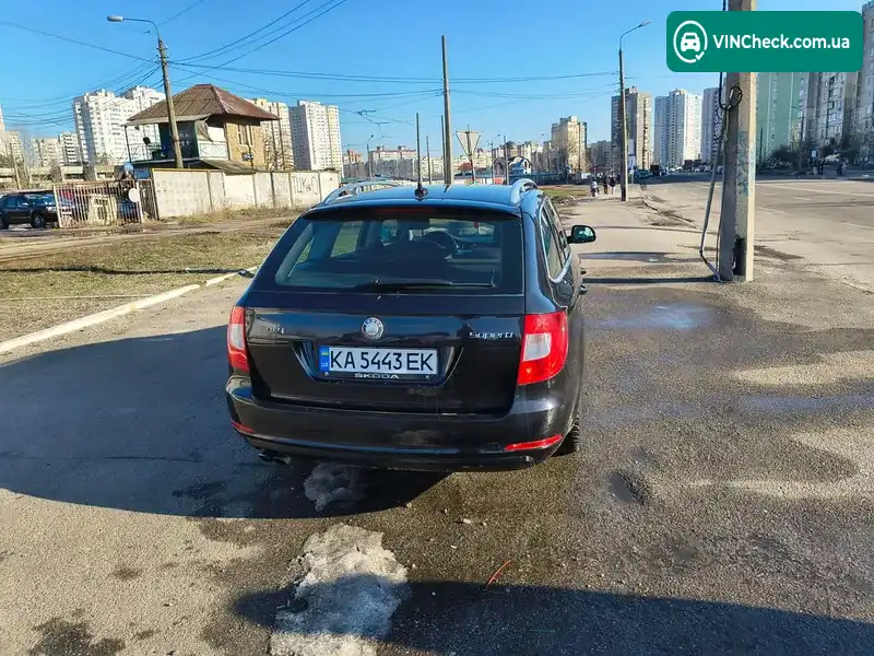 Skoda Superb 2010, фото з оголошення 2 з 12, VIN TMBLB73T8B9033350