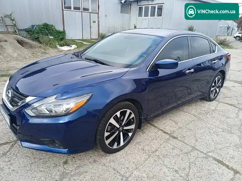 Nissan Altima 2017, фото з оголошення 2 з 18, VIN 1N4AL3AP5JC114963