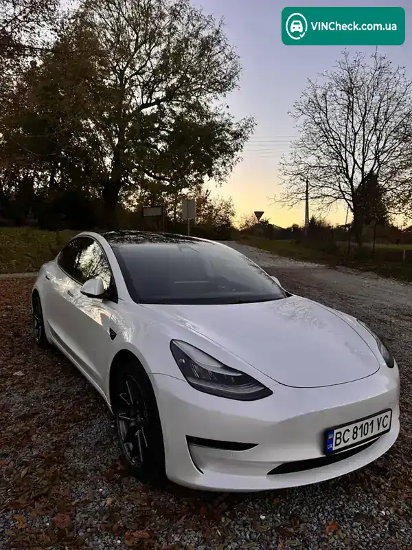 Tesla Model 3 2020, фото з оголошення 2 з 21, VIN 5YJ3E7EB6MF833441