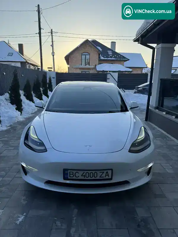 Tesla Model 3 2021, фото з оголошення 1 з 20, VIN 5YJ3E1EB3MF988283