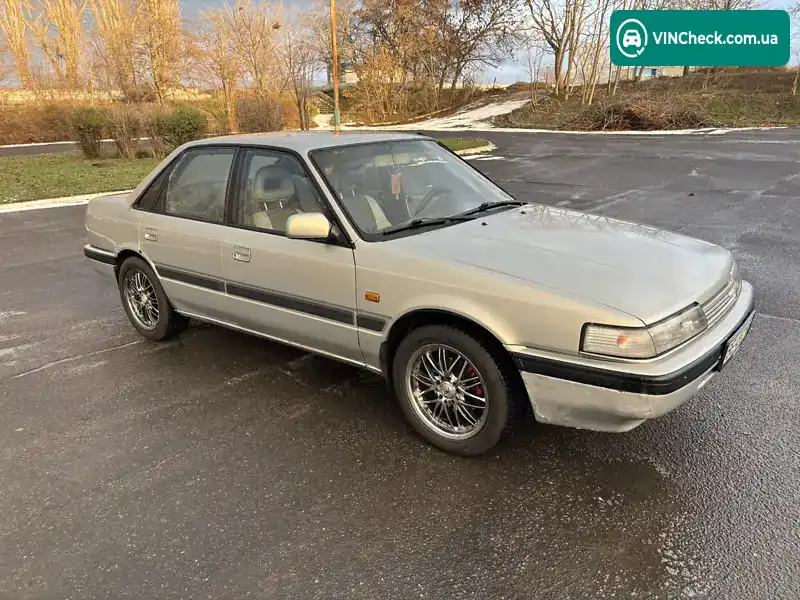 Mazda 626 1990, фото з оголошення 1 з 14, VIN JMZGD12D201596807