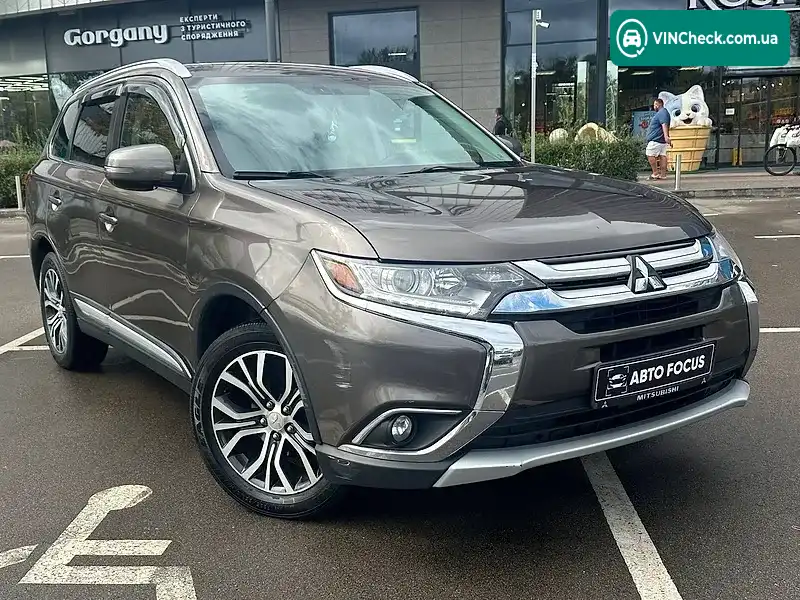 Mitsubishi Outlander 2017, фото з оголошення 1 з 20, VIN JA4AD3A31JZ013656