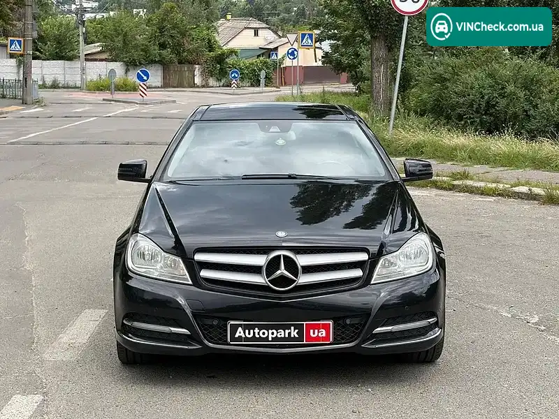 Mercedes-Benz C-Class 2011, фото з оголошення 2 з 20, VIN WDD2043021F759999