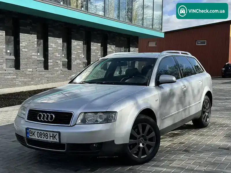 Audi A4 2003, фото з оголошення 2 з 20, VIN WAUZZZ8E43A318586