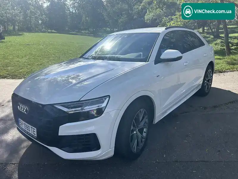 Audi Q8 2019, фото з оголошення 2 з 20, VIN WAUZZZF10LD008076