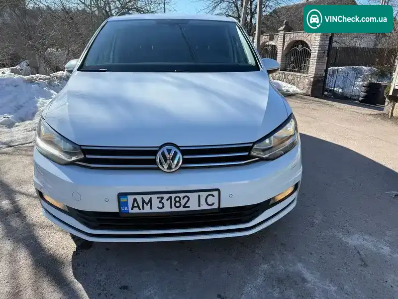 Volkswagen Touran 2018, фото з оголошення 1 з 20, VIN WVGZZZ1TZKW025228