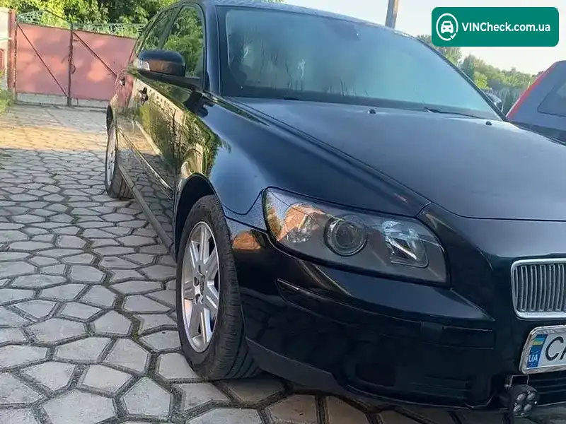 Volvo V50 2006, фото з оголошення 2 з 20, VIN YV1MW755172291647