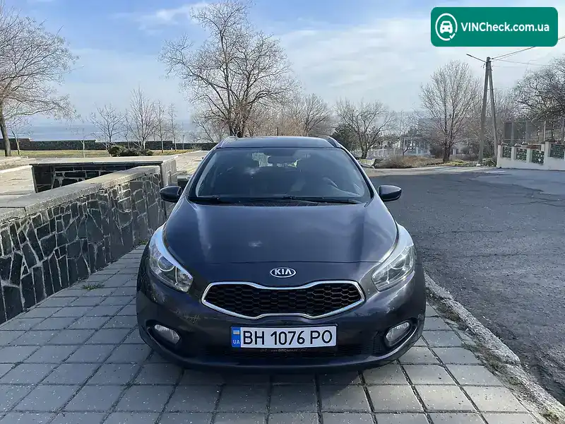 Kia Ceed 2013, фото з оголошення 2 з 20, VIN U5YHM815ADL046467
