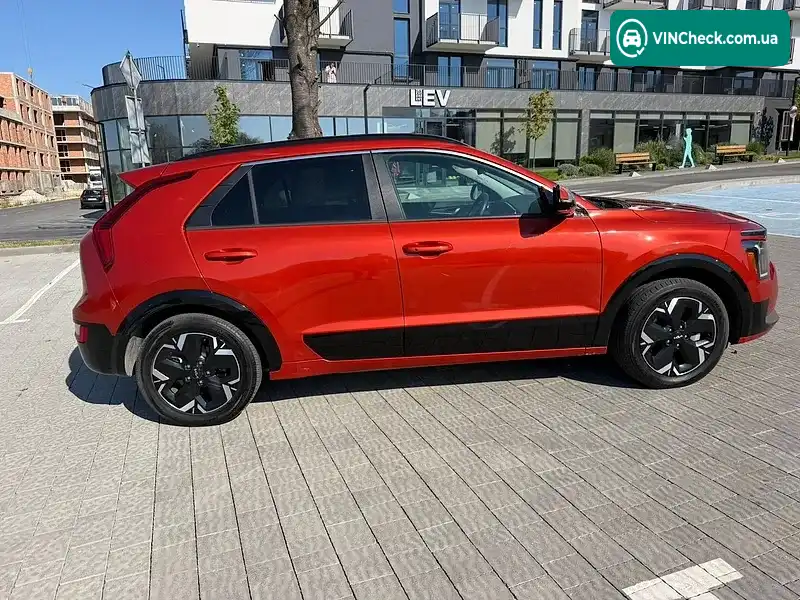 Kia Niro 2023, фото з оголошення 2 з 20, VIN KNDCR3L13P5050946
