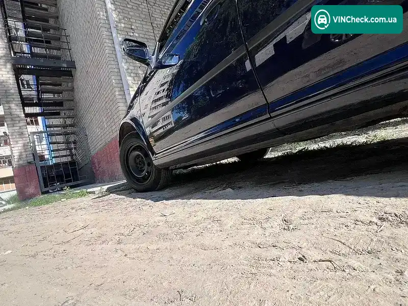 Volkswagen Golf 1999, фото з оголошення 2 з 15, VIN WVWZZZ1JZYW548084