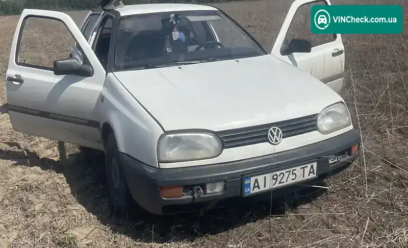 Volkswagen Golf 1996, фото з оголошення 1 з 3, VIN WVWZZZ1HZTB089881