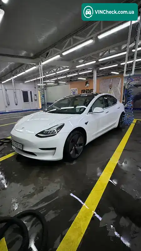 Tesla Model 3 2020, фото з оголошення 2 з 20, VIN 5YJ3E1EBXLF783249