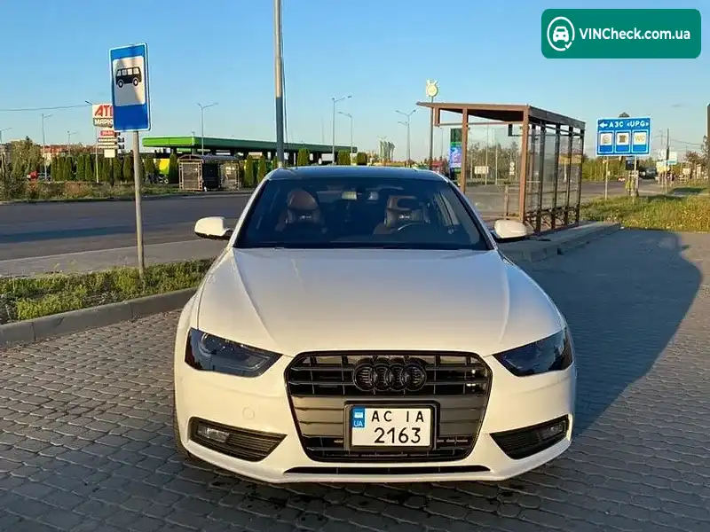 Audi A4 2012, фото з оголошення 1 з 20, VIN WAUFFAFL0DA174292