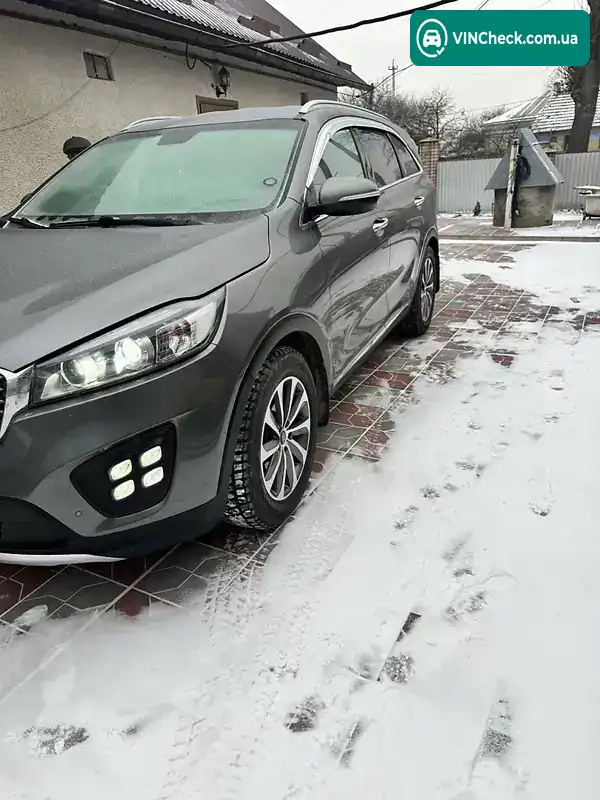 Kia Sorento 2016, фото з оголошення 2 з 21, VIN KNAPK81ABGA245688