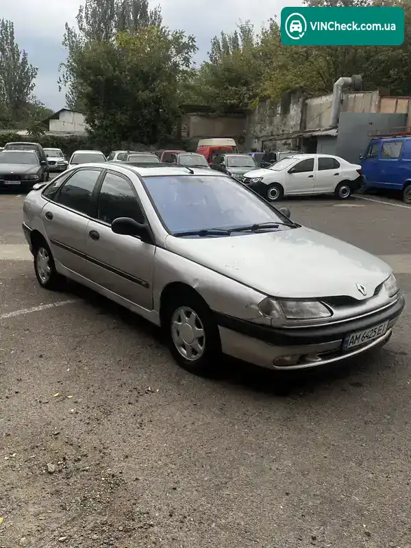 Renault Laguna 1995, фото з оголошення 2 з 13, VIN VF1B56ZK513500265
