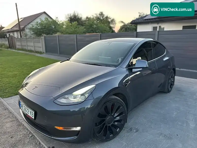 Tesla Model Y 2022, фото з оголошення 2 з 20, VIN 7SAYGDEFXNF400288
