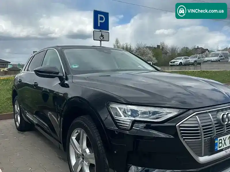 Audi e-tron 2021, фото з оголошення 1 з 21, VIN WAUZZZGE9MB042838