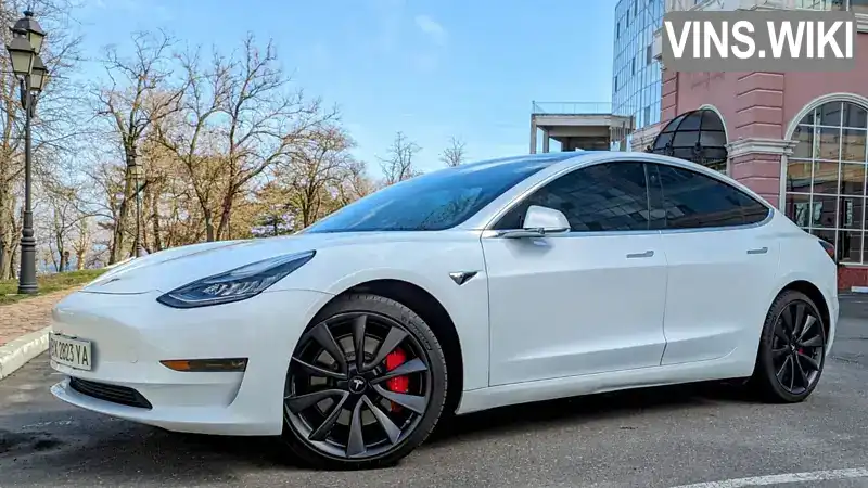 Tesla Model 3 2020, фото з оголошення 2 з 16, VIN 5YJ3E1EC5LF647118
