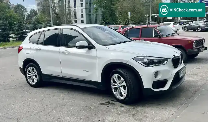 BMW X1 2018, фото з оголошення 2 з 21, VIN WBAHT710703D31965