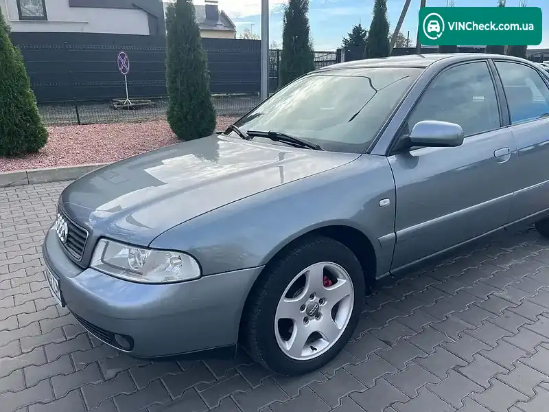 Audi A4 1999, фото з оголошення 2 з 13, VIN WAUZZZ8DZYA032587