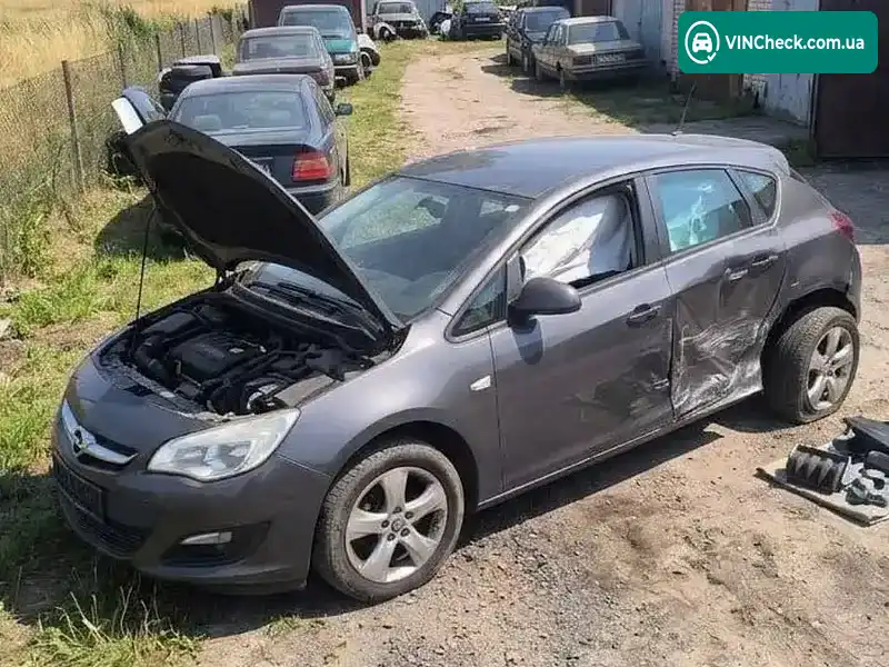 Opel Astra 2010, фото з оголошення 1 з 6, VIN W0LPD6EA8AG110051