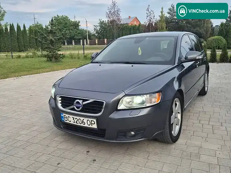 Volvo V50 2011, фото з оголошення 1 з 19, VIN YV1MW84F1B2625699