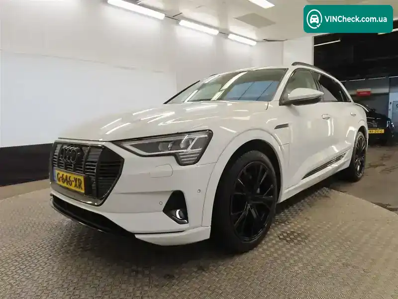 Audi e-tron 2019, фото з оголошення 1 з 16, VIN WAUZZZGE1LB011999