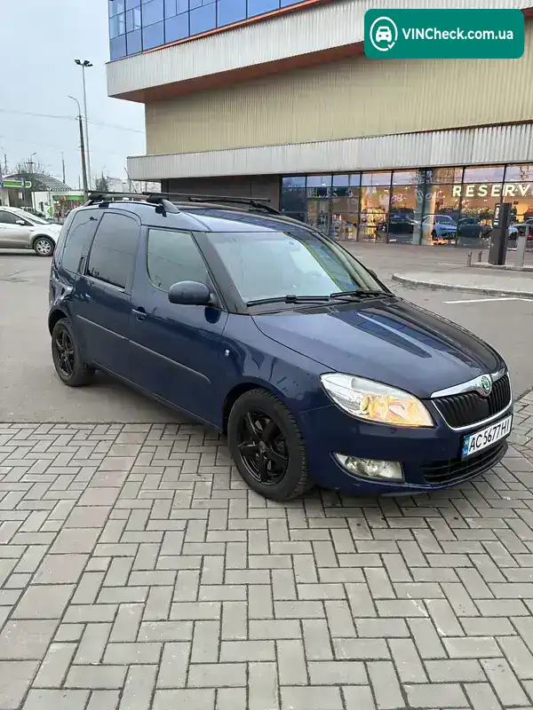 Skoda Roomster 2010, фото з оголошення 2 з 12, VIN TMBNL65J6B5026660