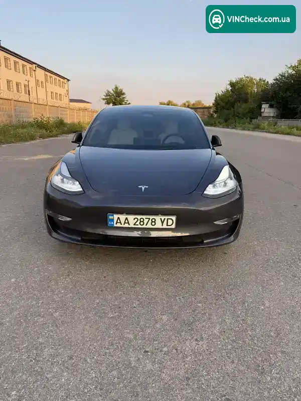 Tesla Model 3 2023, фото з оголошення 1 з 12, VIN 5YJ3E1EB7PF635291