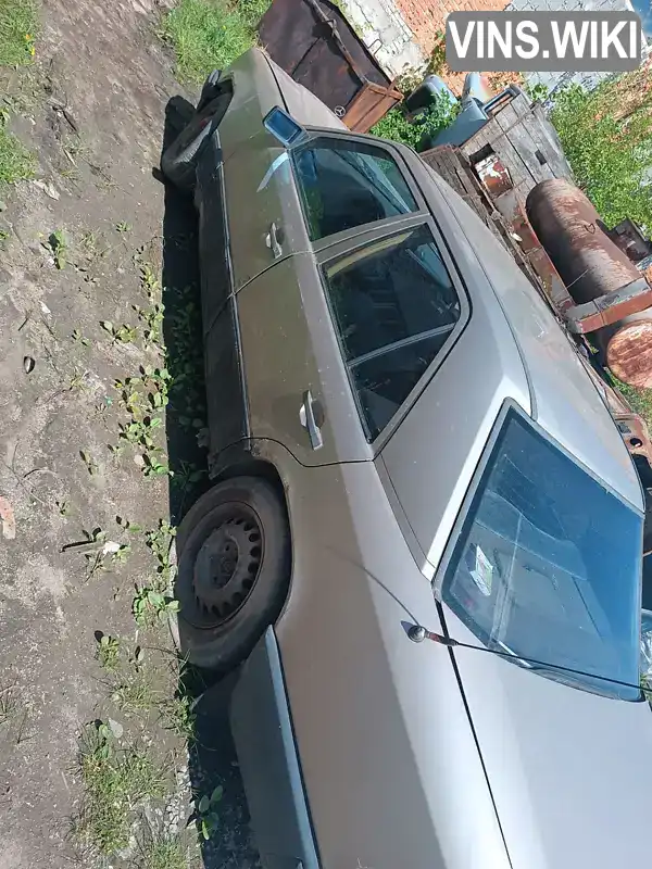 Mercedes-Benz 190 1988, фото з оголошення 2 з 4, VIN WDB1241201A779458
