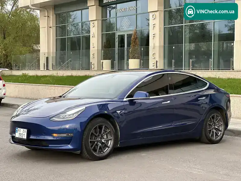 Tesla Model 3 2019, фото з оголошення 2 з 16, VIN 5YJ3E1EA0KF422781