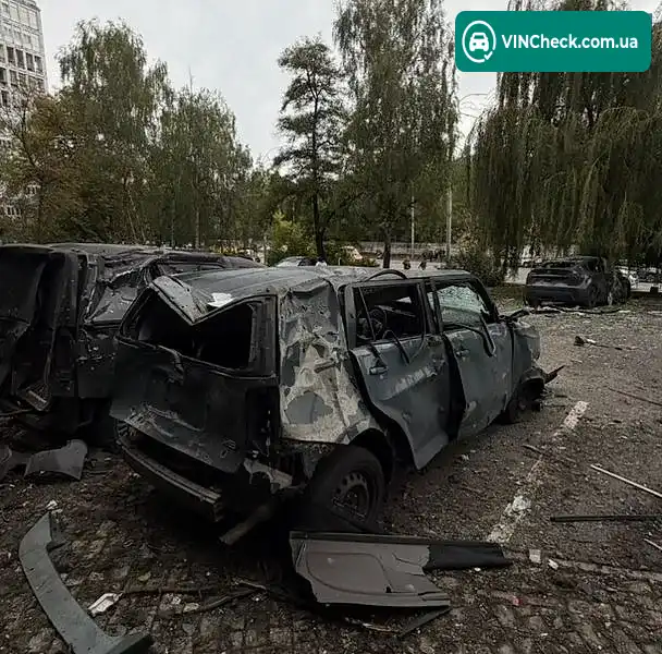 Scion xB 2008, фото з оголошення 2 з 4, VIN JTLKE50E581034125