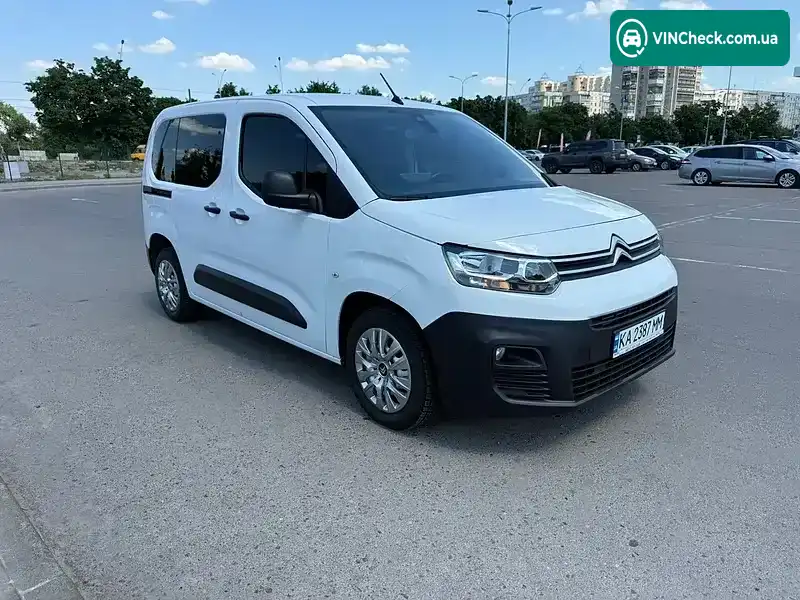 Citroen Berlingo 2023, фото з оголошення 2 з 15, VIN VR7ECYHT2PJ855816
