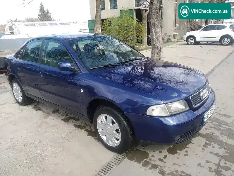 Audi A4 1998, фото з оголошення 1 з 8, VIN WAUZZZ8DZWA201169