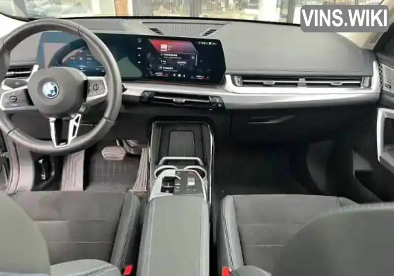 BMW iX1 2023, фото з оголошення 1 з 4, VIN LBV51FX09RM717611