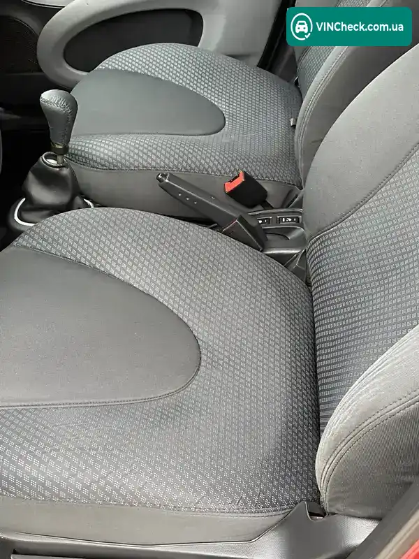 Nissan Micra 2006, фото з оголошення 2 з 20, VIN SJNFCAK12U2193996