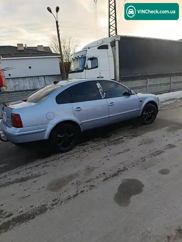 Volkswagen Passat 2000, фото з оголошення 2 з 11, VIN WVWZZZ3BZYP441506