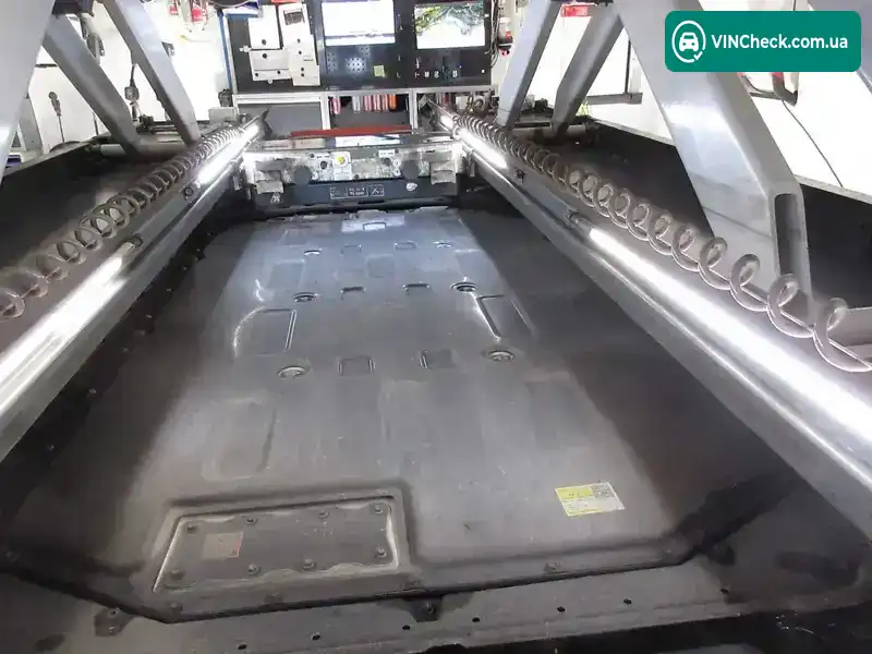 Kia EV6 2023, фото з оголошення 2 з 20, VIN KNAC481CPP5115292
