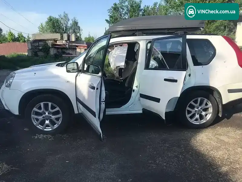 Nissan X-Trail 2010, фото з оголошення 2 з 20, VIN JN1TBNT31U0300290
