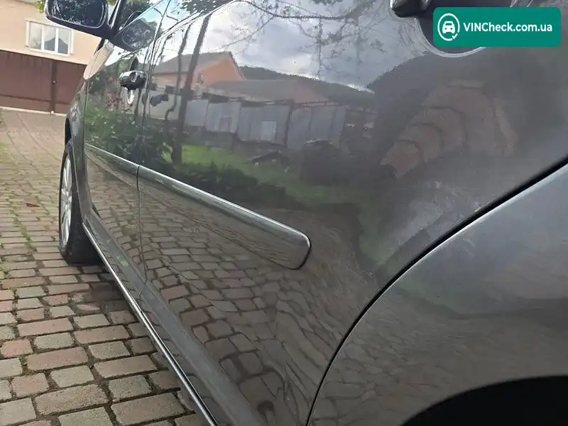 Volkswagen Touran 2006, фото з оголошення 2 з 10, VIN WVGZZZ1TZ6W145309