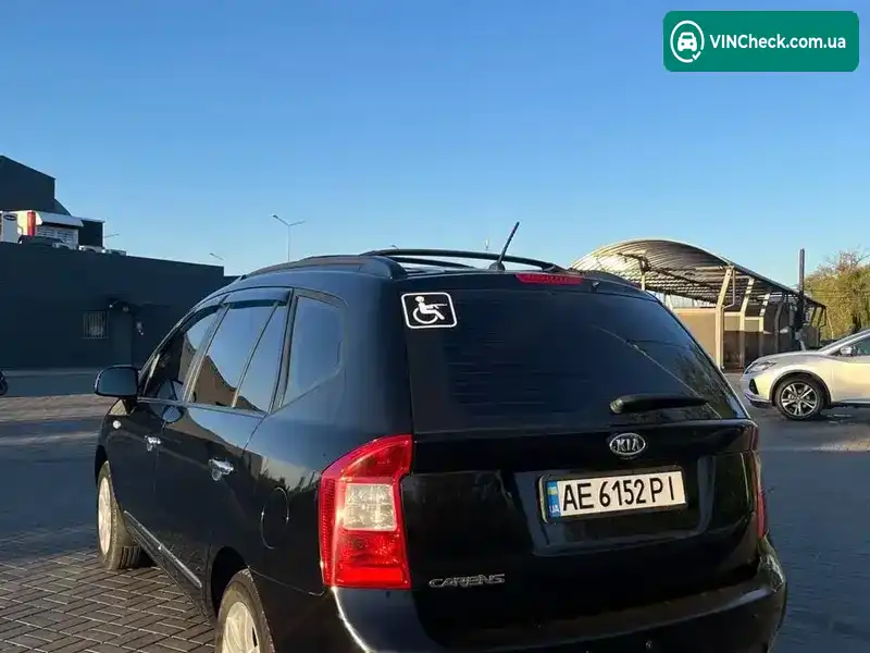 Kia Carens 2006, фото з оголошення 2 з 21, VIN KNEFG52127K026337