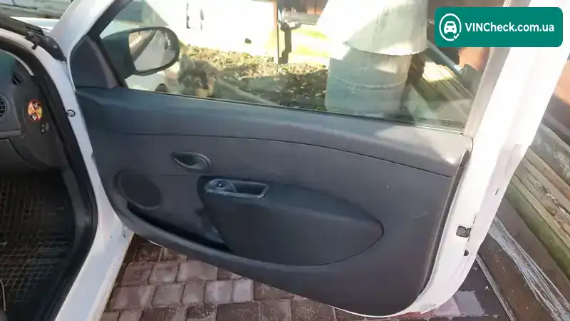 Renault Clio 2013, фото з оголошення 2 з 21, VIN VF1CR2V0H48514799